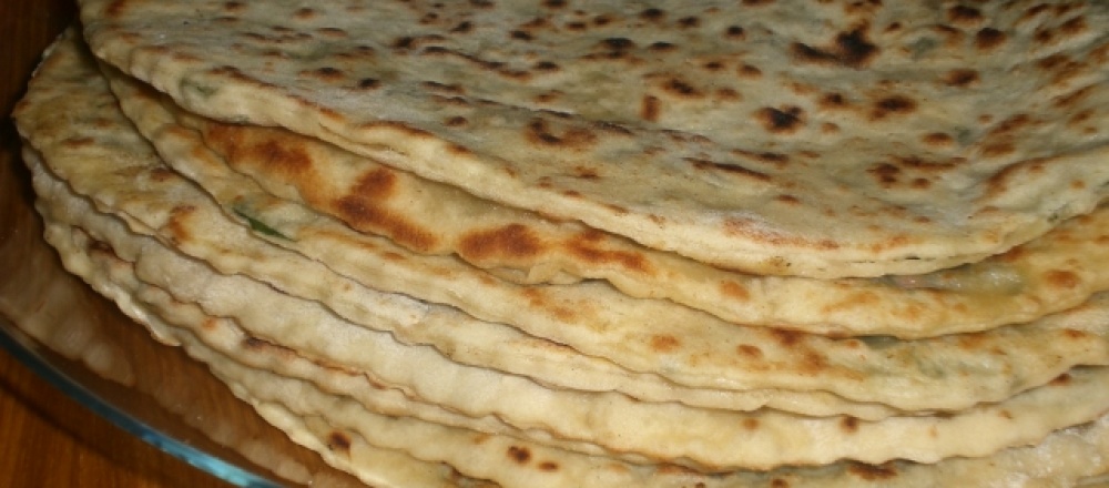 Ispanaklı Kaşarlı Malatya Usülü Kapalı pide