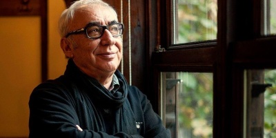 Şener Şen, 14 sene sonra tiyatro izleyicisiyle buluştu