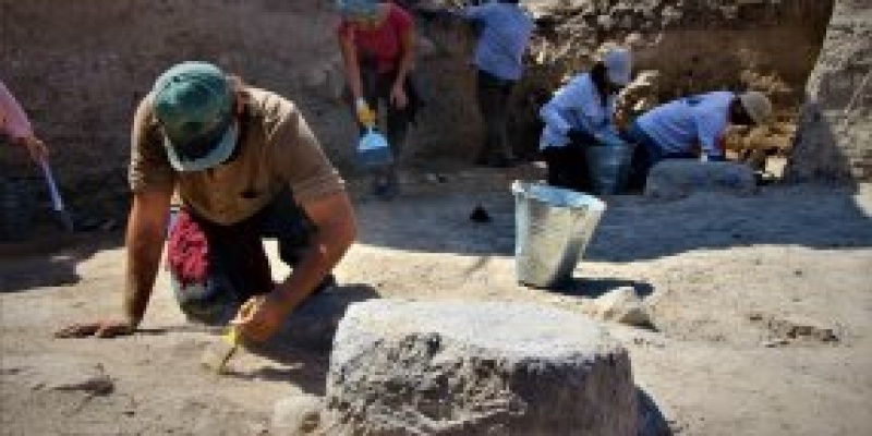 Amasya’da 2 bin 500 yıllık Pers sarayının sütunları bulundu