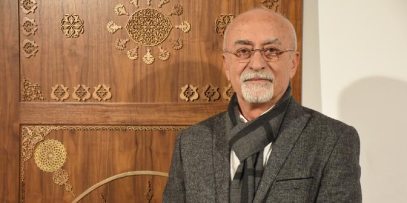 Ahşabı dantel gibi işliyor