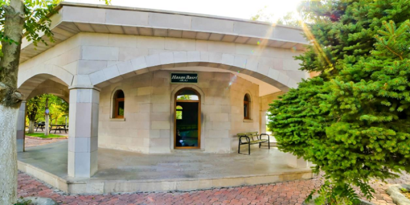 Malatya; Hasan Basri Türbesi