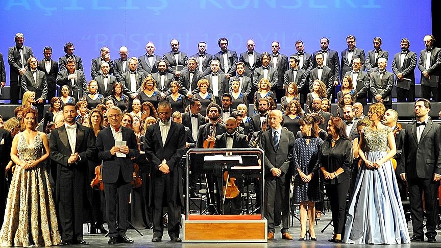 Sanatçılar Yeni Yıl Konserinde Buluşacak